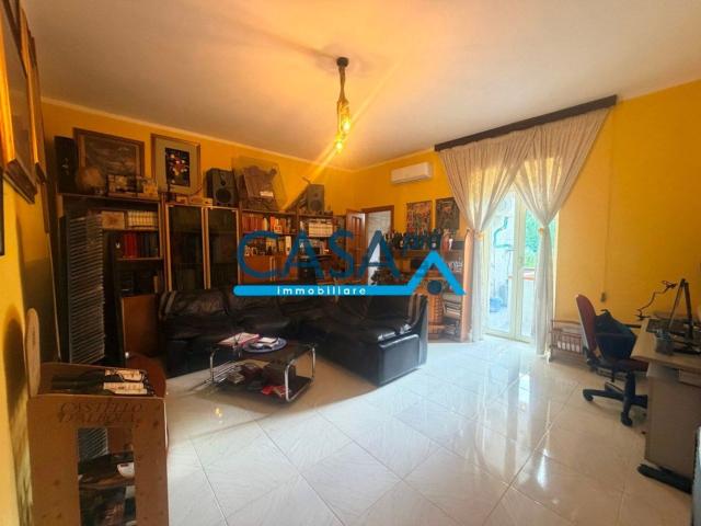 Appartamento in vendita a Calvi Risorta, Campania