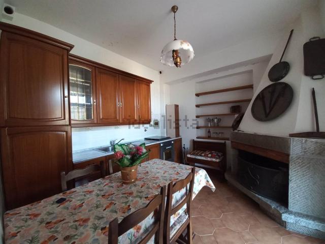 Appartamento in vendita a Vaglia, Toscana