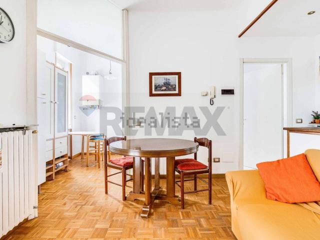 Appartamento in vendita a Samarate, Lombardia