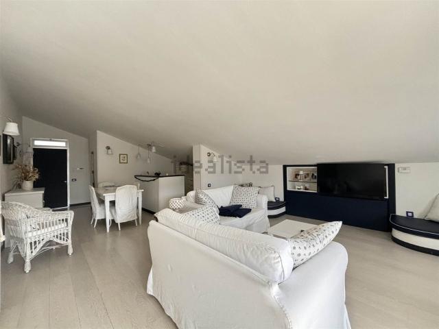 Appartamento in vendita a Ameglia, Liguria