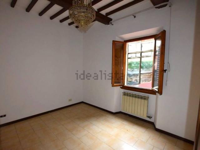 Appartamento in vendita a Lecchi, Toscana