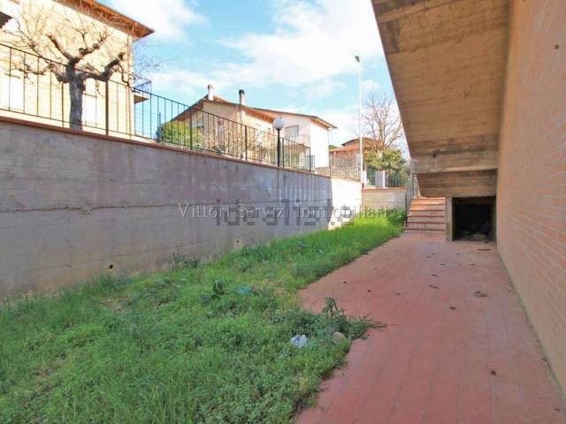 Appartamento in vendita a Abbadia di Montepulciano, Abbadia Di Montepulciano