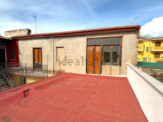 Appartamento in vendita a Mondragone, Campania