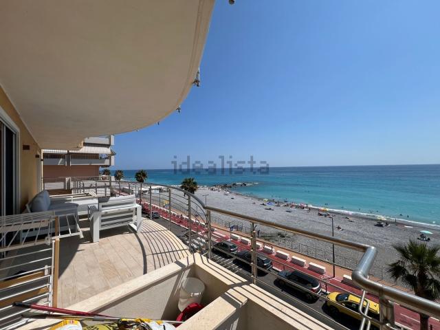 Appartamento in vendita a Ventimiglia, Liguria
