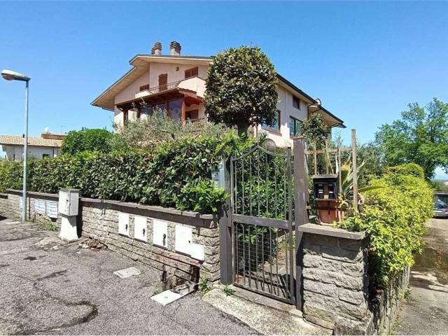 Appartamento in vendita a Vitorchiano, Lazio