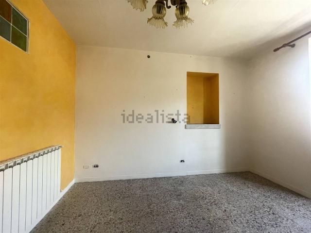 Appartamento in vendita a Fabbrica, Carrara