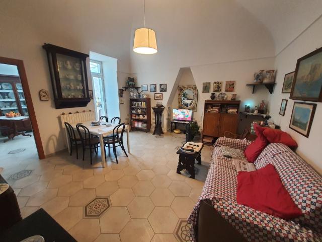 Appartamento in vendita a Meta, Campania