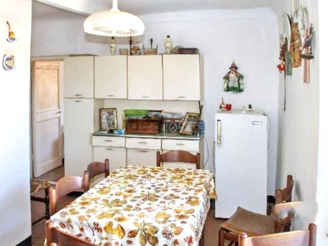 Appartamento in vendita a Vezzano Inferiore, Vezzano Ligure