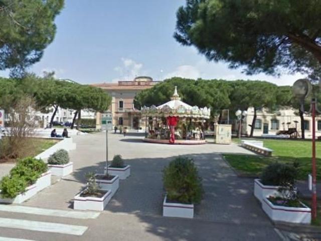 Appartamento in vendita a Cecina, Toscana