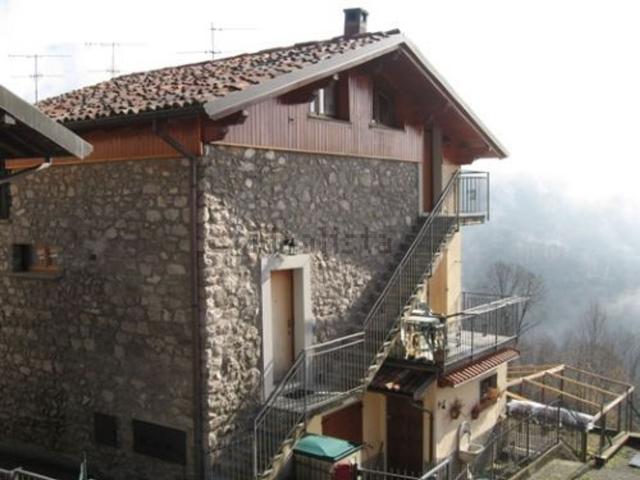 Appartamento in vendita a Sambusita, Algua