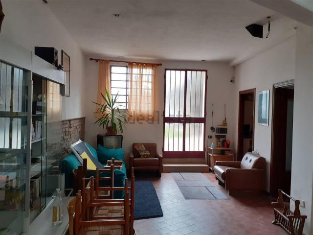 Appartamento in vendita a Ravenna, Reggio Emilia
