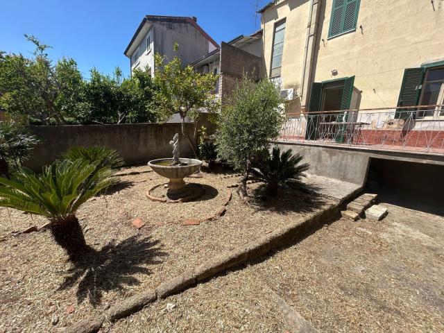 Appartamento in vendita a Priverno, Lazio
