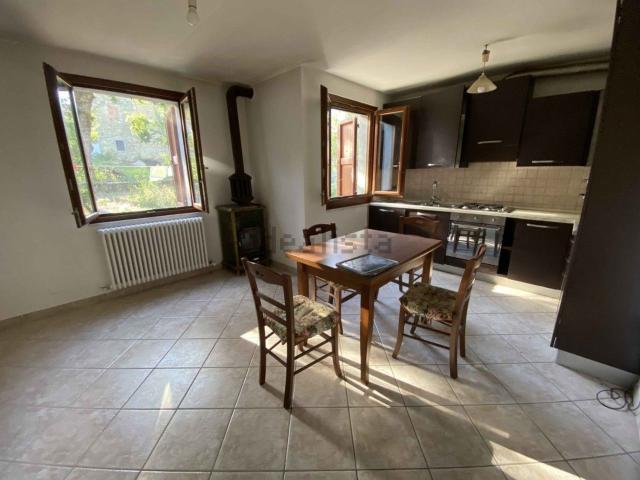 Appartamento in vendita a Casa di Regnola, Castelnovo ne' Monti