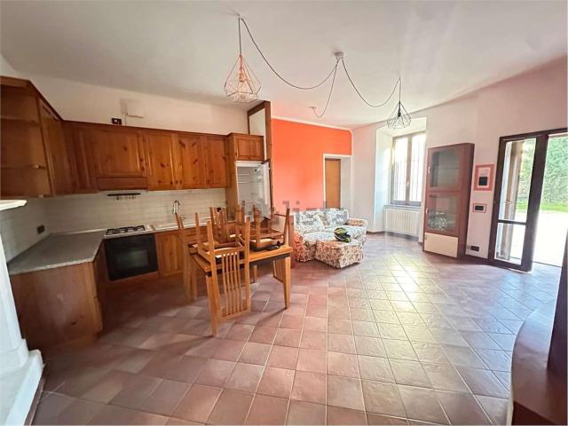 Appartamento in vendita a Mojana, Merone