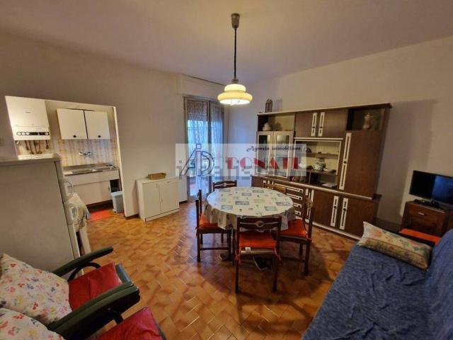 Appartamento in vendita a Montignoso, Toscana