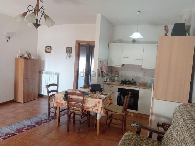 Appartamento in vendita a Tuoro Sul Trasimeno, Umbria