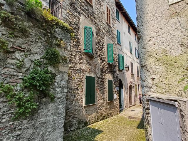 Appartamento in vendita a San Siro, Rezzonico