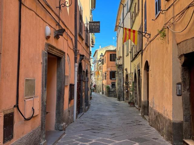 Appartamento in vendita a Bolsena, Lazio