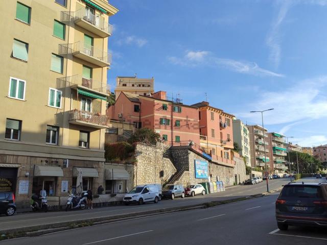 Appartamento in vendita a Levante, Serra Riccò