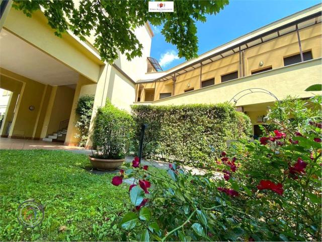 Appartamento in vendita a Cesate, Lombardia