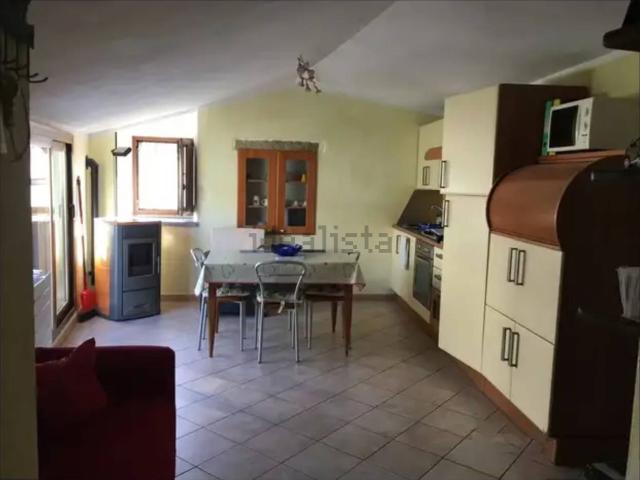 Attico in vendita a Tempio Pausania, Sassari