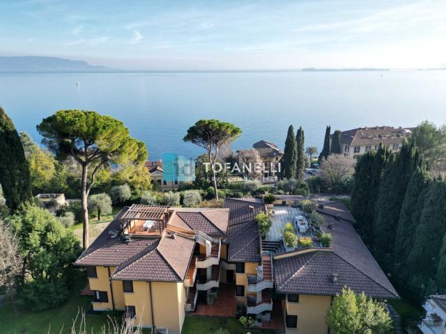 Appartamento in vendita a Comunità Montana Parco Alto Garda bresciano, Gardone Riviera