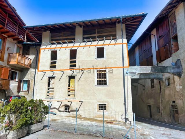 Appartamento in vendita a Comunità delle Giudicarie, Comano
