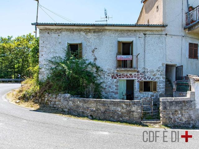 Appartamento in vendita a Pescorocchiano, Lazio