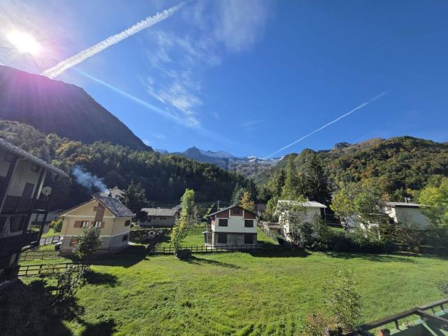 Appartamento in vendita a Villaggio Albaron, Balme
