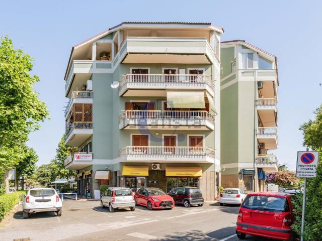 Appartamento in vendita a Marina di San Nicola, Roma Capitale