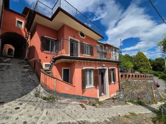 Appartamento in vendita a Unione di comuni Montana Lunigiana, Tresana