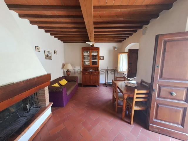 Appartamento in vendita a Castellina In Chianti, Toscana
