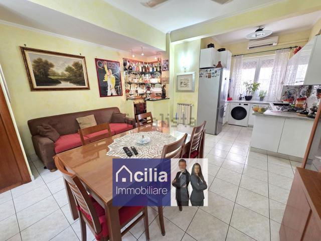 Appartamento in vendita a Acilia Sud, Roma