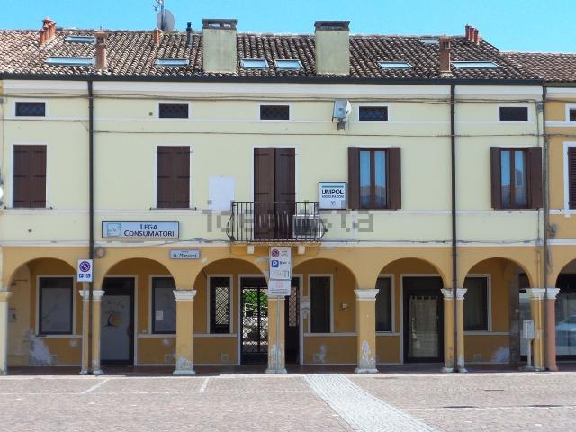 Appartamento in vendita a Ficarolo, Veneto