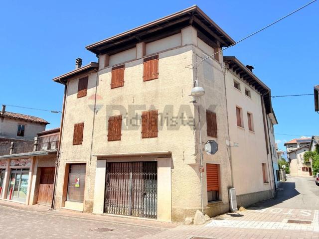 Appartamento in vendita a Borgo Valbelluna, Villa Di Villa