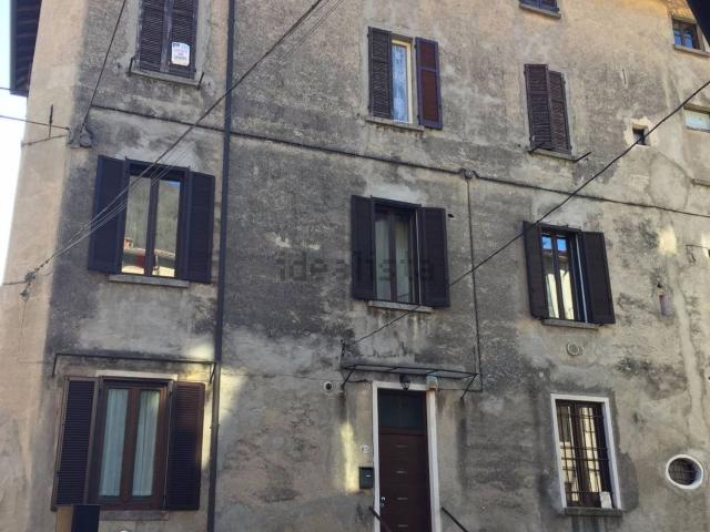 Appartamento in vendita a Caslino D'erba, Lombardia