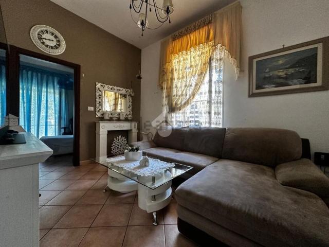 Appartamento in vendita a Caporivo, Castellammare Di Stabia