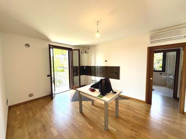 Appartamento in vendita a Alberoni, Venezia