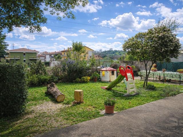 Appartamento in vendita a Vocabolo Trevi, Terni