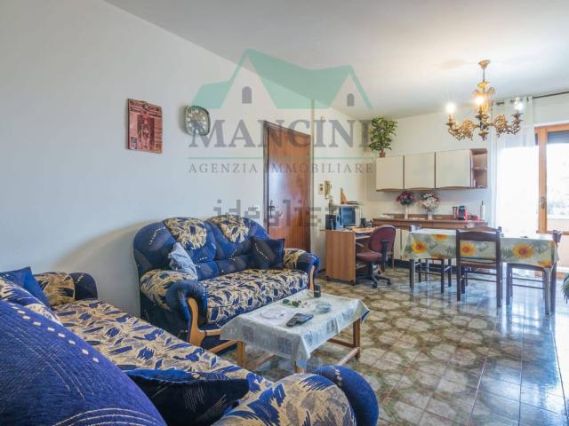 Appartamento in vendita a Troviggiano, Cingoli