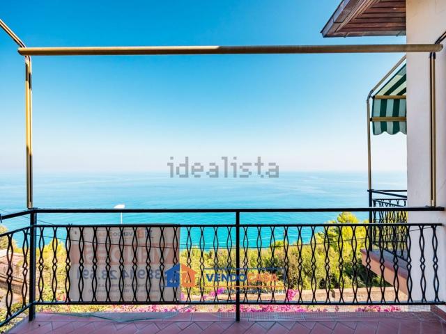 Appartamento in vendita a Capo Mimosa, Cervo