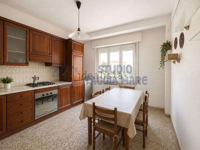 Appartamento in vendita a Riva Ligure, Liguria