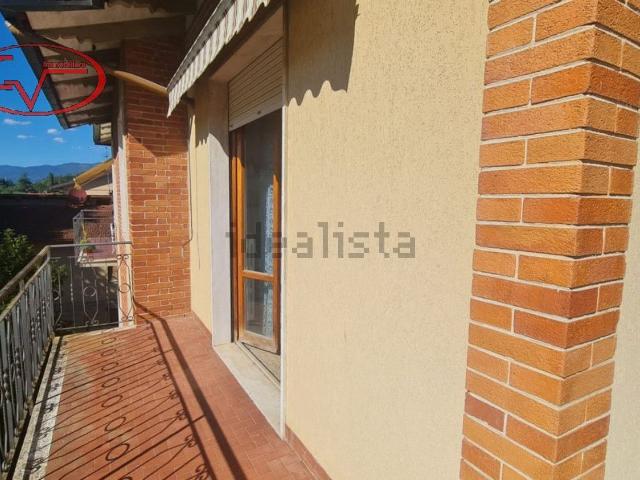 Appartamento in vendita a Montevarchi, Toscana