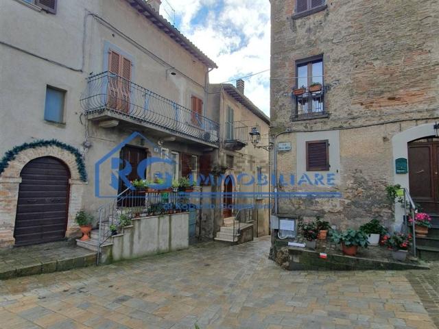 Appartamento in vendita a Castiglione In Teverina, Lazio