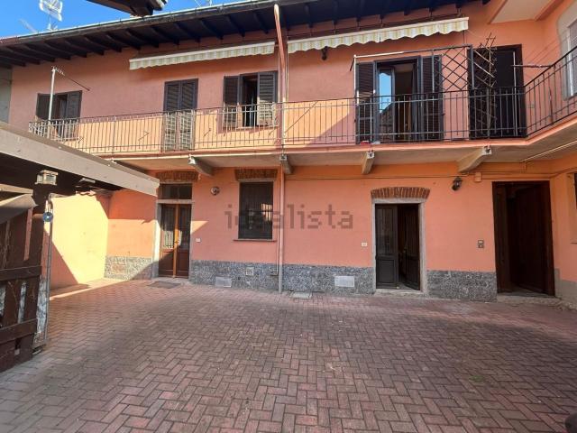Appartamento in vendita a Arsago Seprio, Varese