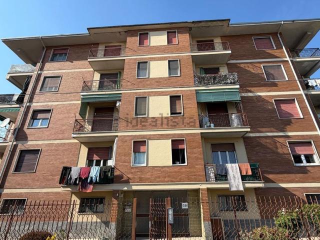 Appartamento in vendita a Cameri, Novara
