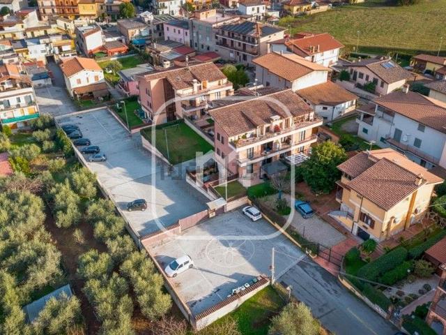 Appartamento in vendita a Roma Capitale, Lazio