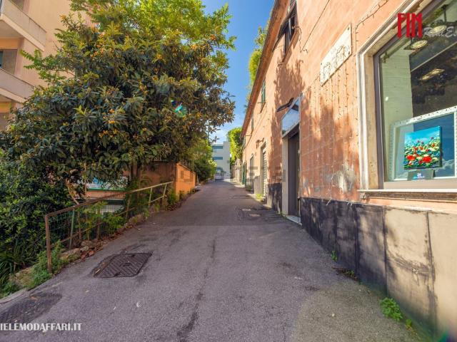 Appartamento in vendita a Medio Levante, Serra Riccò