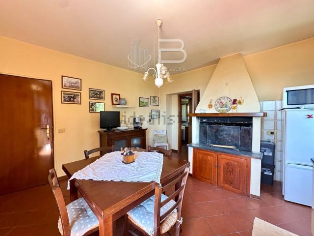 Appartamento in vendita a Uzzano, Toscana