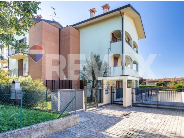 Appartamento in vendita a Busnago, Lombardia